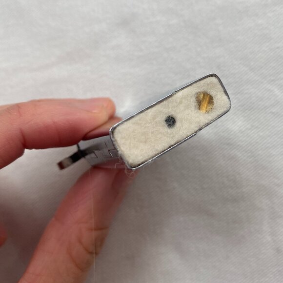 Tsubota Pearl Hard Edge Lighter in Cloud - Picture 13 of 13